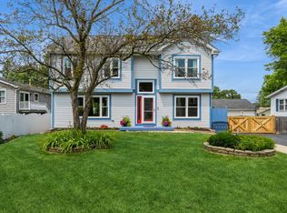 18864 W Deerpath Rd, Grayslake, IL 60030