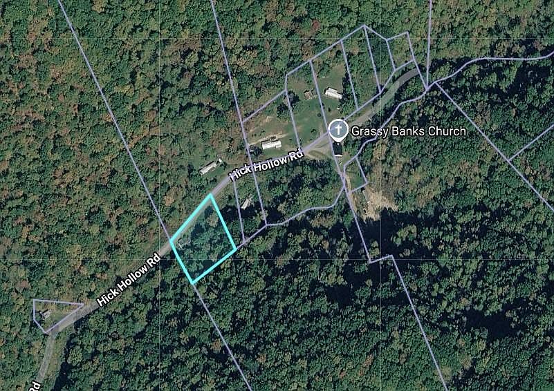 1st image of 216 Hick Hollow Rd