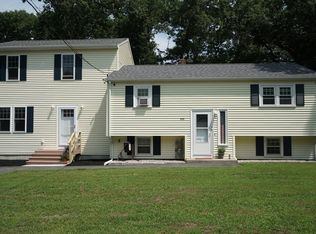 295 Oak St, Halifax, MA 02338