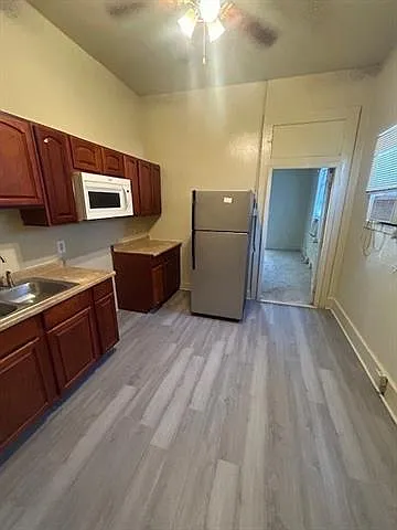 8635 Green St — Photo 7