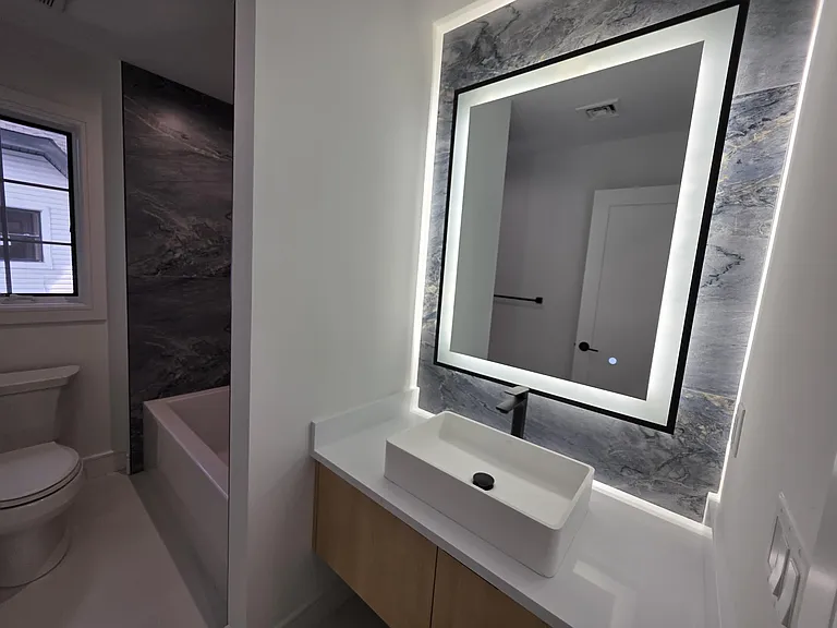 1047B Anderson Ave — Photo 19