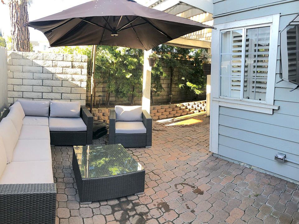 Outdoor patio area