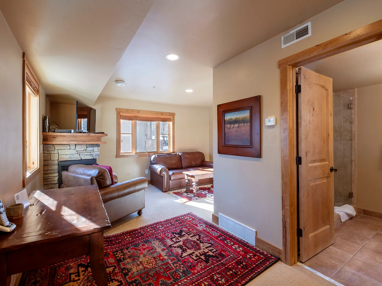 2260 Park Ave — Photo 2