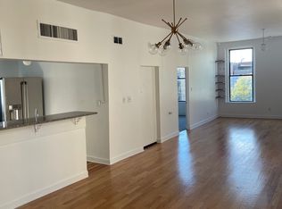 1531 N Wells St APT 5, Chicago, IL 60610