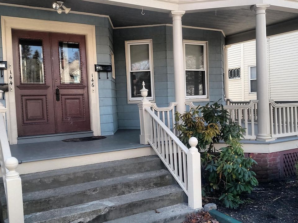 1st image of 144 Wentworth Ave Fl 2nd