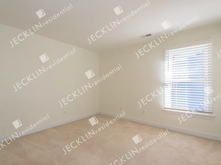 12515 Cutler Ridge Dr — Photo 15