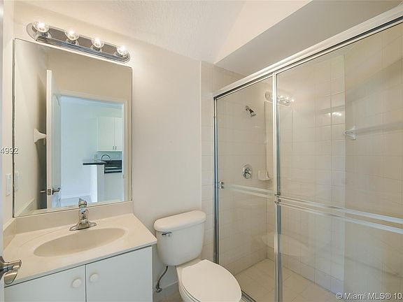 5th image of 3170 NE 11th St #3170