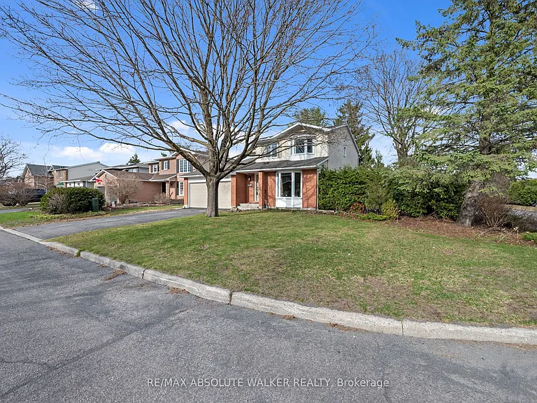 1849 Montereau Ave — Photo 5