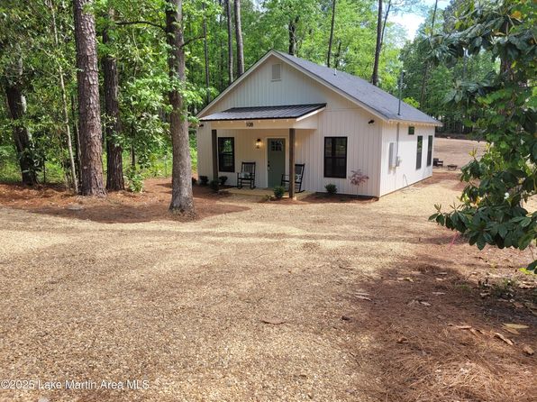 108 Poplar Dr, Eclectic, AL 36024