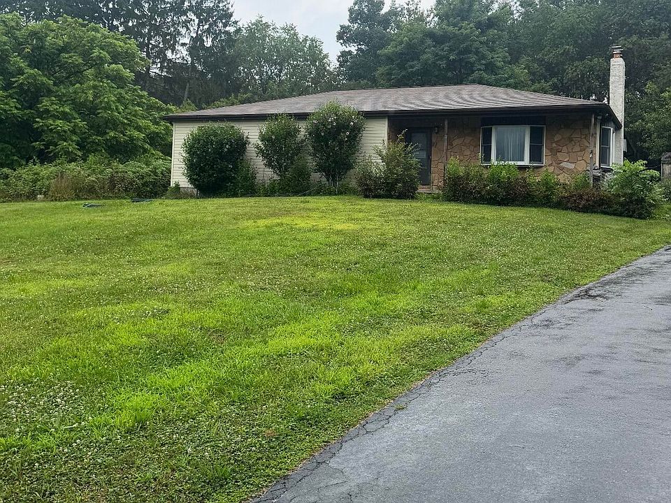 1st image of 601 W Butler Dr