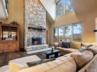 174 Angle Ridge Rd, Sapphire, NC 28774