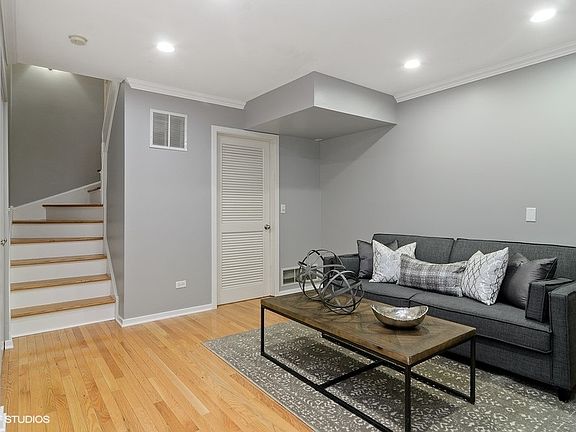 5th image of 1537 S Michigan Ave Unit 7