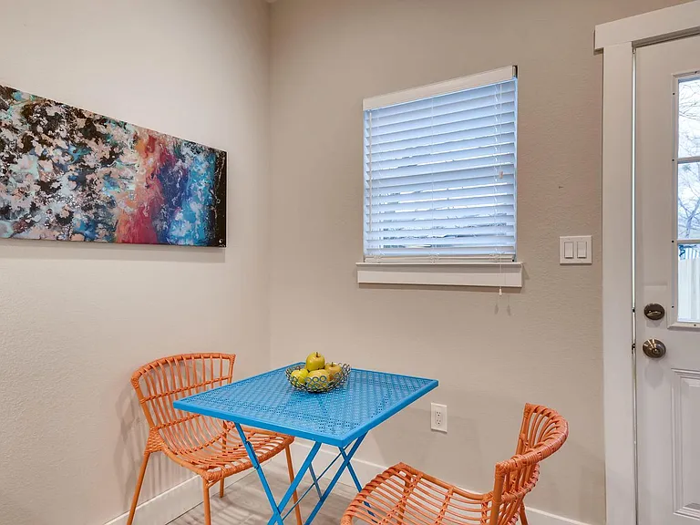 6810 Cruz St #2 — Photo 9
