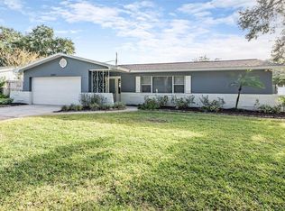 1347 Whispering Pines Dr, Clearwater, FL 33764