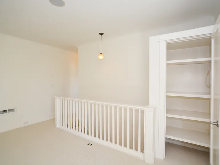 869 Fell St — Photo 25