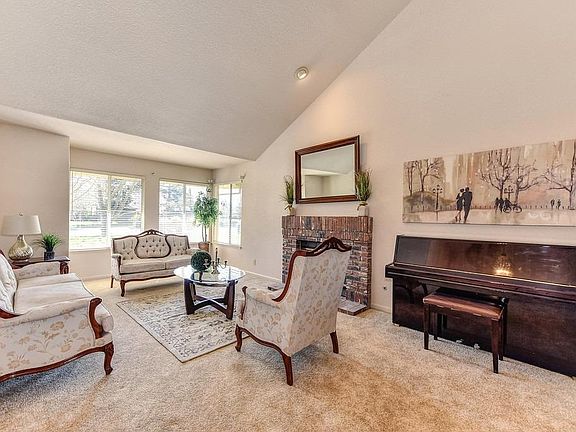 5th image of 10101 Caprilli Dr