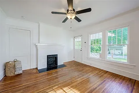 2 bed, 1008 sqft, $2,950 — Photo 4