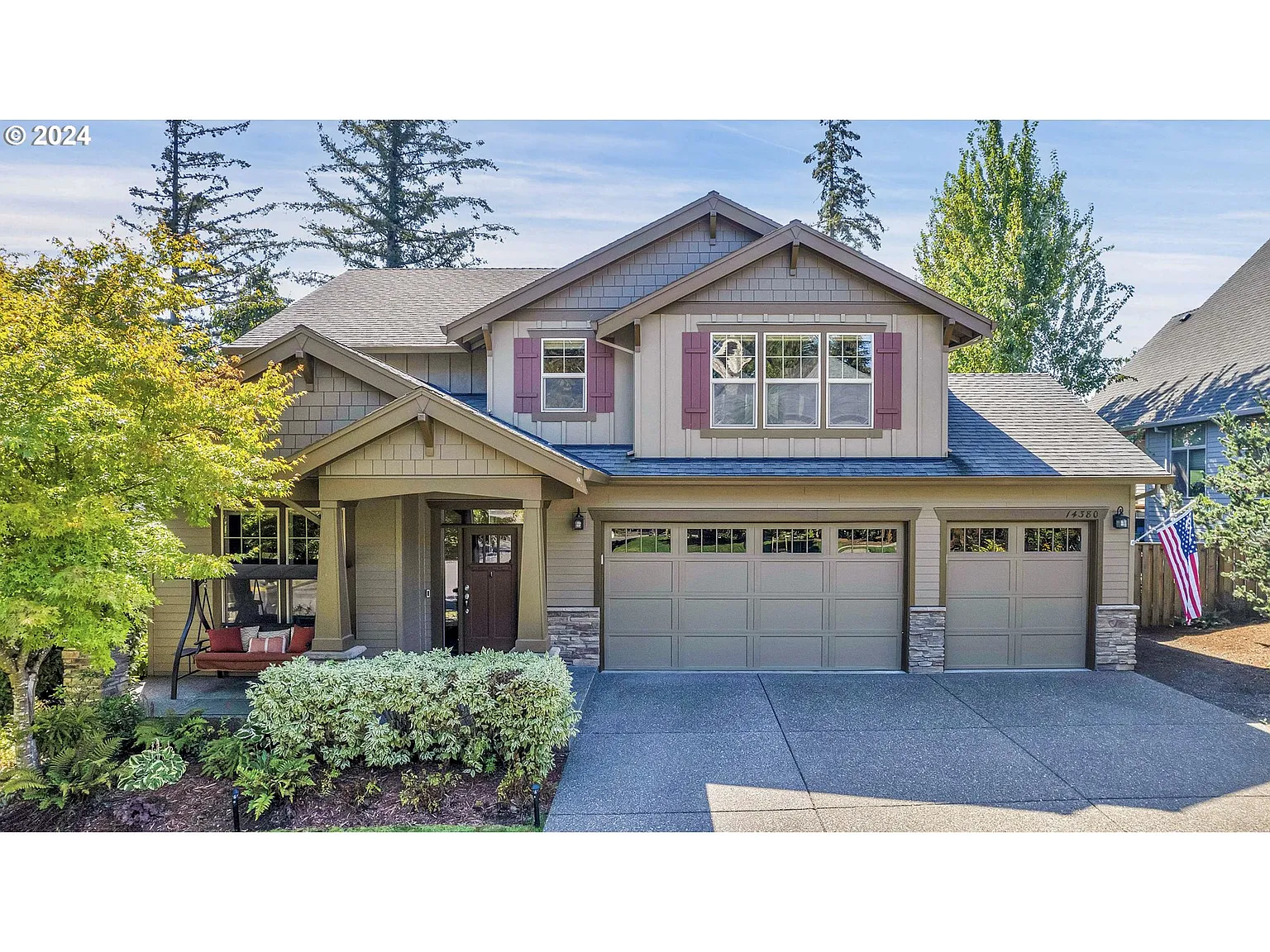 14380 SE Mountain Ridge Ave photo 1