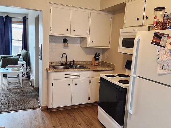 3rd image of 7124 W Orchard St #6105731