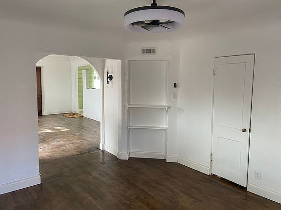 3rd image of 3727 Porter Ave #A