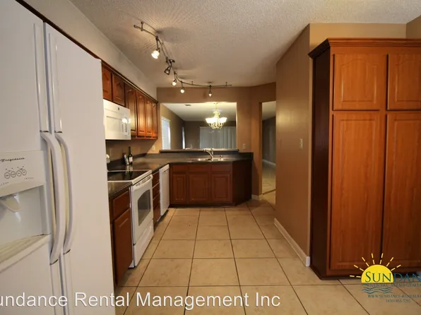 101 Westlake Ct, Niceville, FL 32578