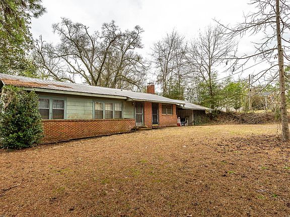 2nd image of 388 Longview Dr