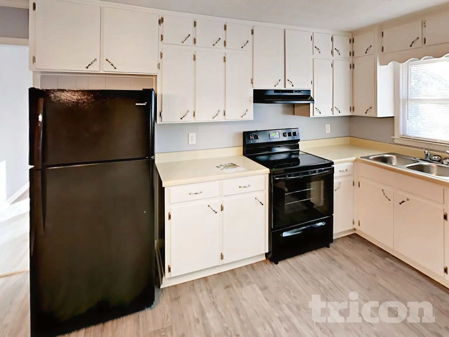 2075 Surrey Trail Conyers GA — Photo 4