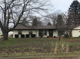 8979 Buerk Dr, Temperance, MI 48182