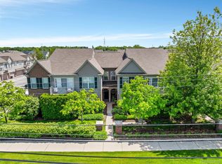 340 N Wixom Rd, Wixom, MI