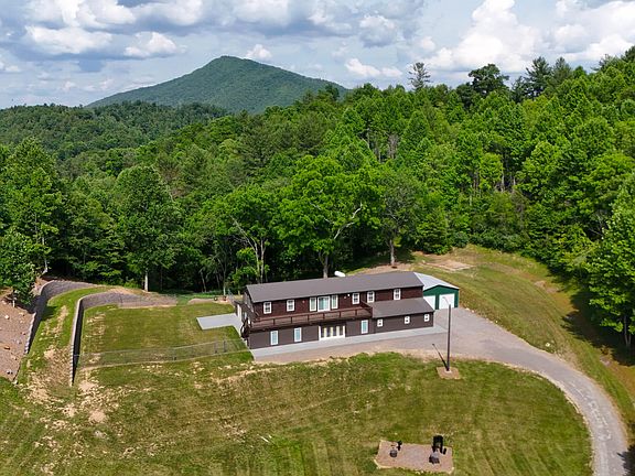 4th image of 4125 Pine Orchard Rd