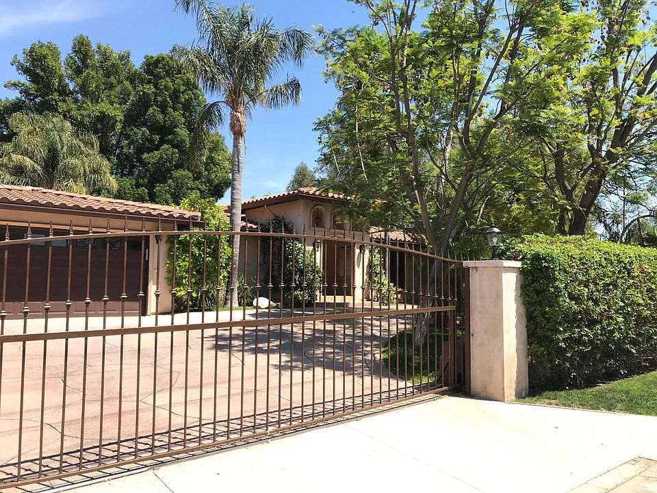 1st image of 5014 Kelvin Ave