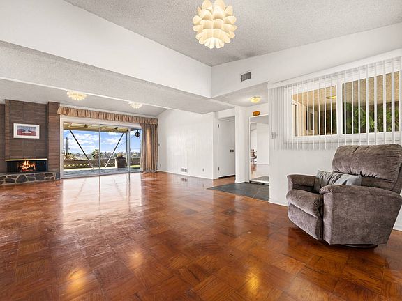 4th image of 1920 Brightwood St