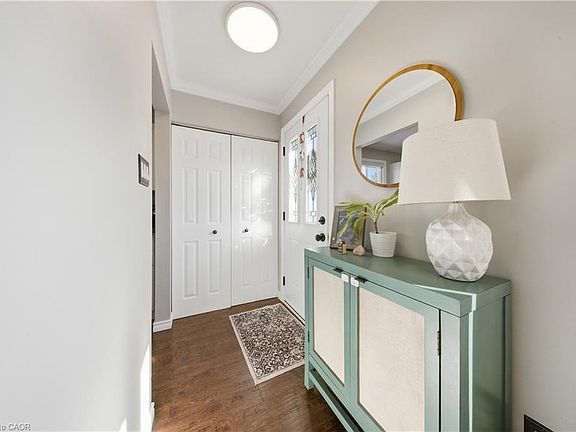 5th image of 70 Athenia Dr
