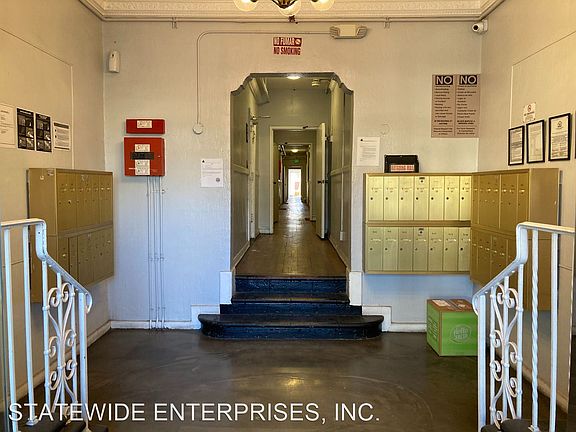 3rd image of 5406 Lexington Ave #207
