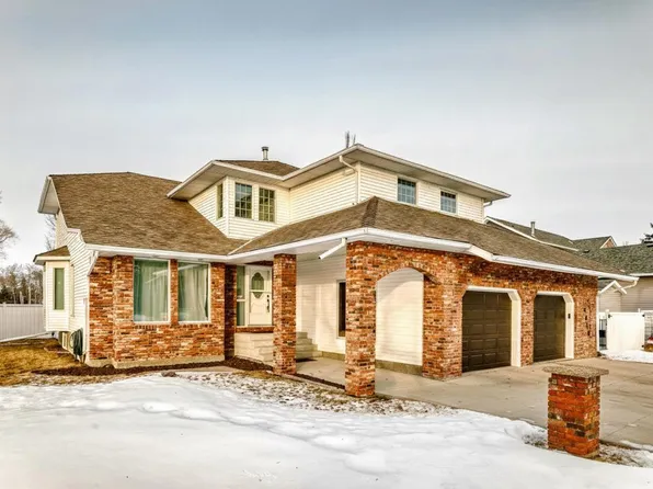 6018 58th St, Olds, AB T4H 1K3