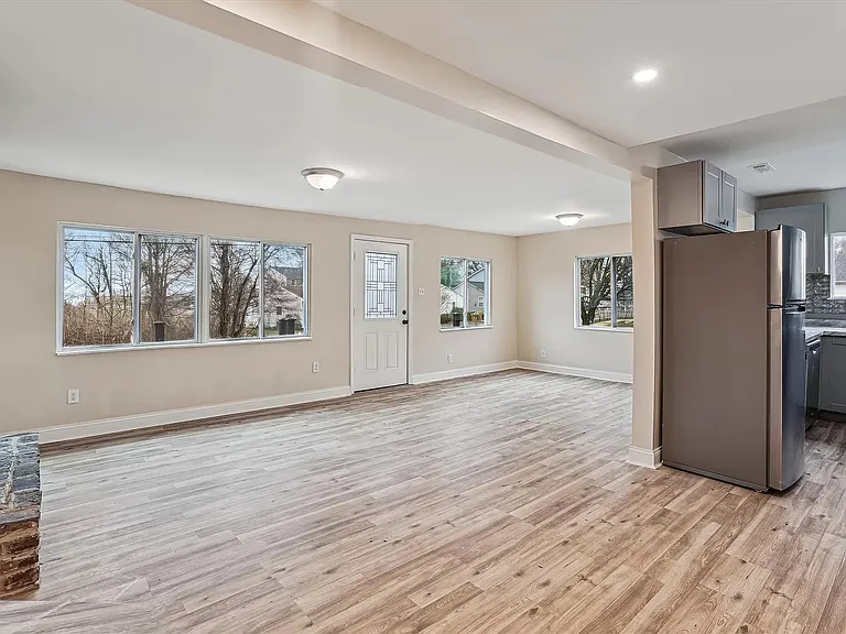 3736 Beach Drive Blvd — Photo 7