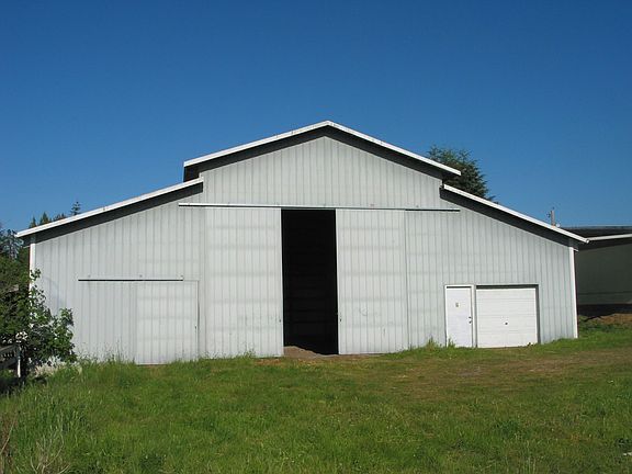 Barn