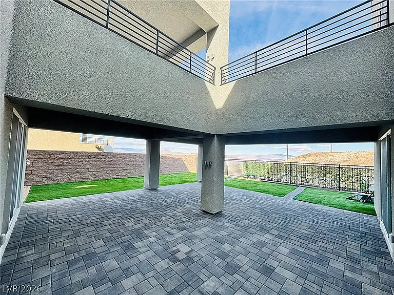 338 Kandinsky Ct — Photo 12