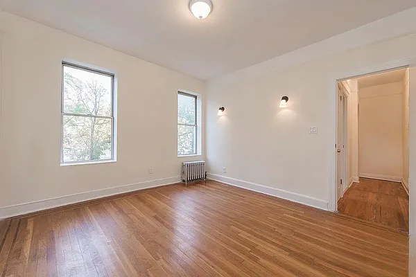 Rented by Compass | media 7