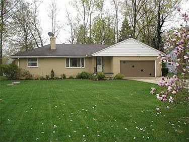 1st image of 39609 Penny Ln