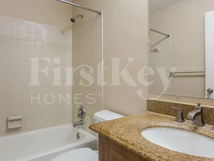 5990 Ithaca Cir W — Photo 12