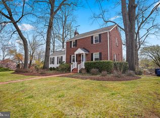 322 Penwood Rd, Silver Spring, MD 20901