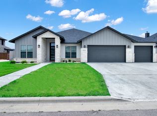 2715 Legacy Ranch Dr, Temple, TX 76502