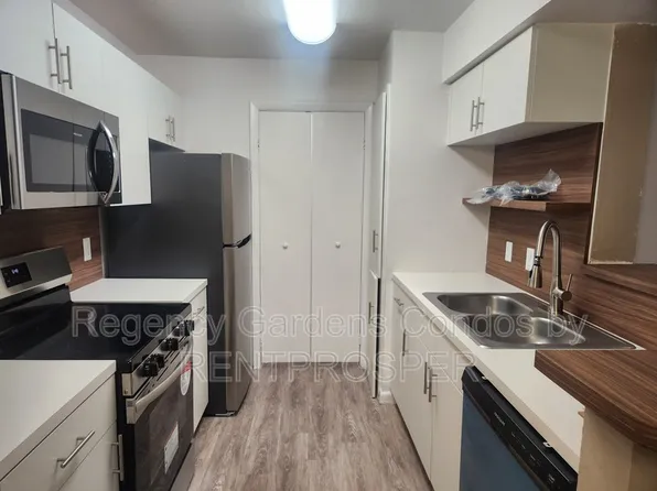 5540 Devonbriar Way, Orlando, FL