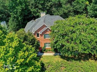 5805 Windchase Dr, Buford, GA 30518