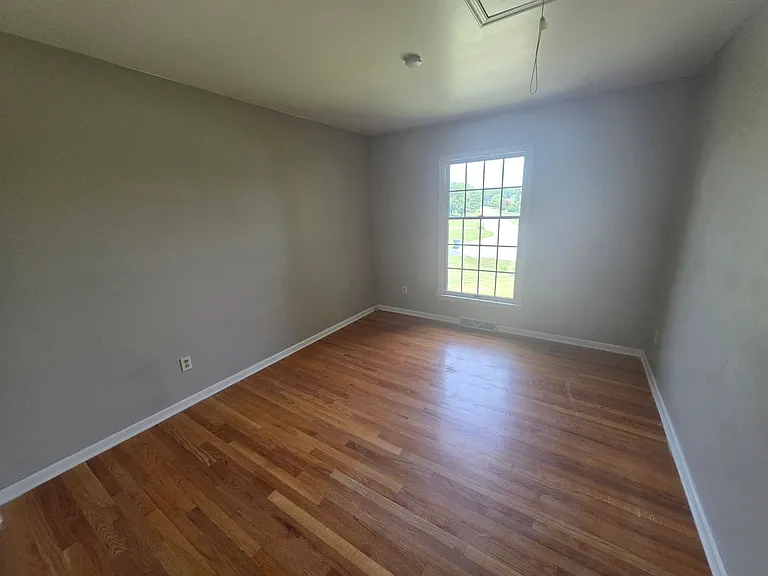 146 Honora Dr — Photo 20