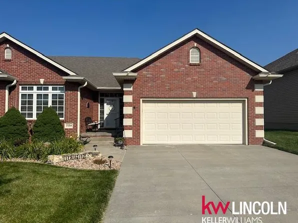7534 Greycliff Dr, Lincoln, NE 68516