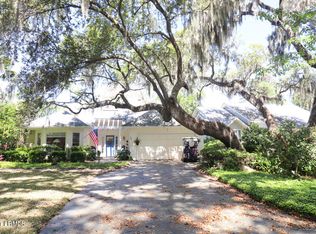 22 S Boone Rd, Saint Helena Island, SC 29920