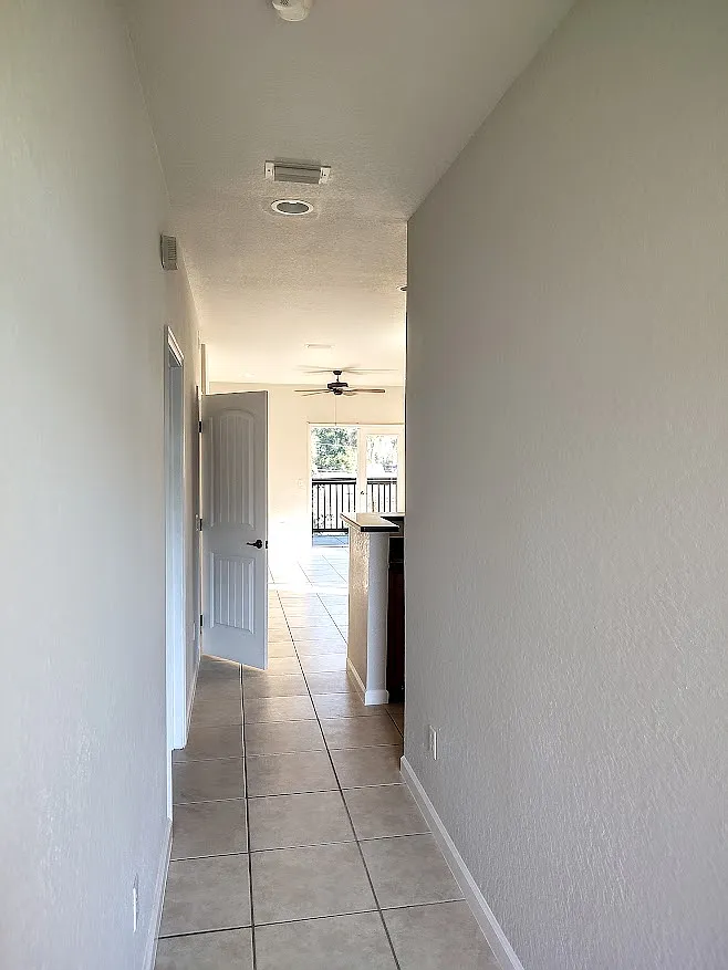 2 bed, 1143 sqft, $1,300 — Photo 3