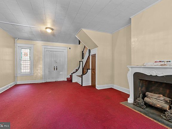 4th image of 2744 N Calvert St